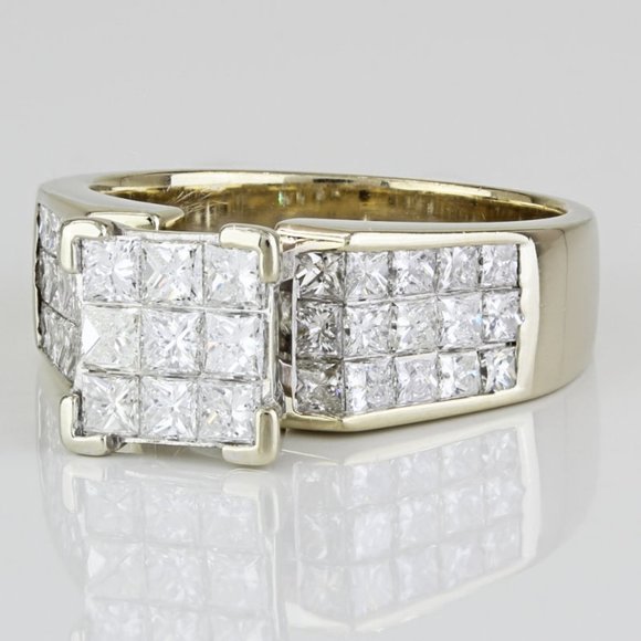 18k Yellow Gold Invisible-Set Princess-Cut Diamond Cocktail / Anniversary Ring - Picture 4 of 6